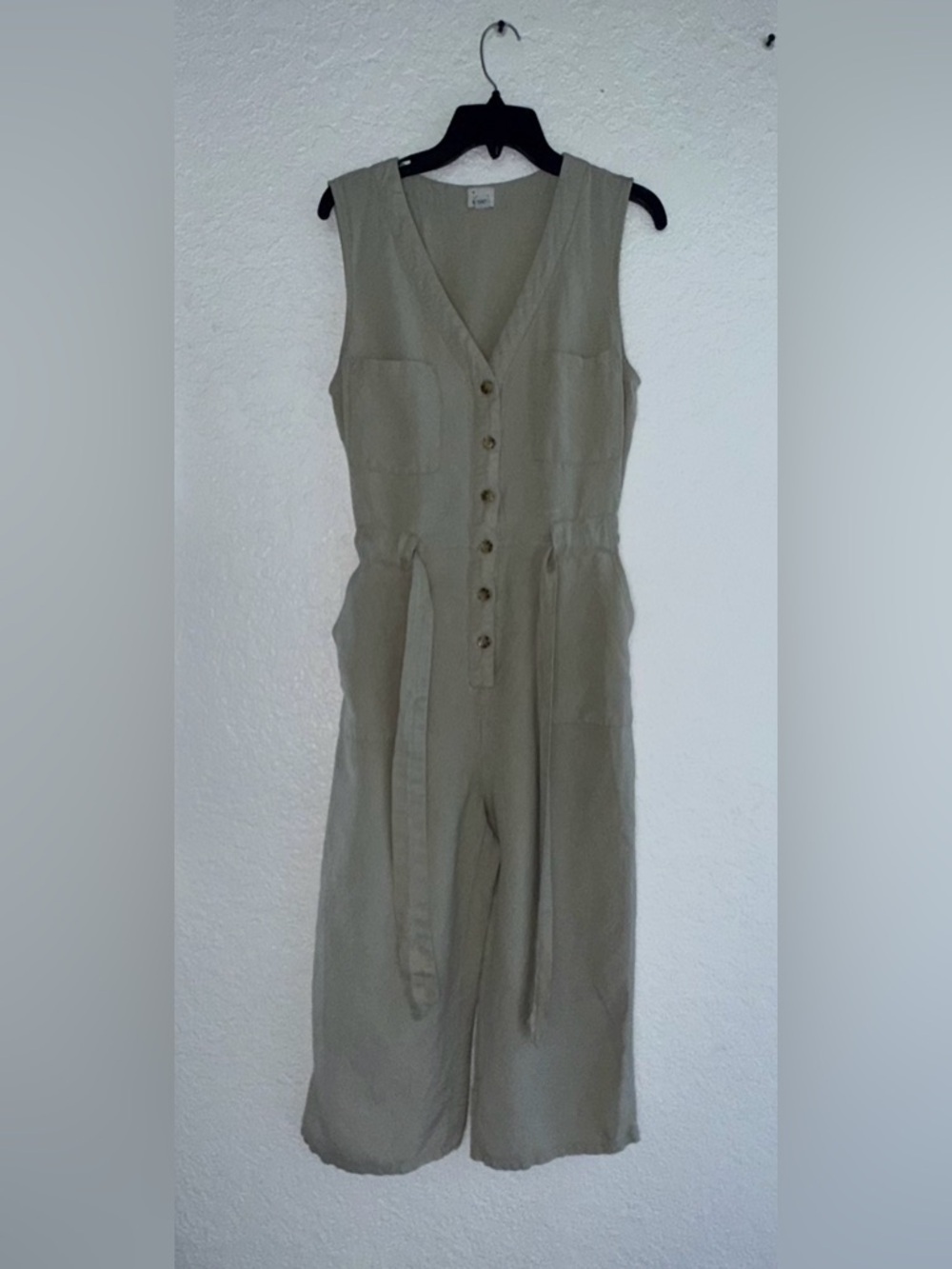 a new day Sage Button-Front Tie-Waist Sleeveless Cropped Jumpsuit - Picture 8 of 14